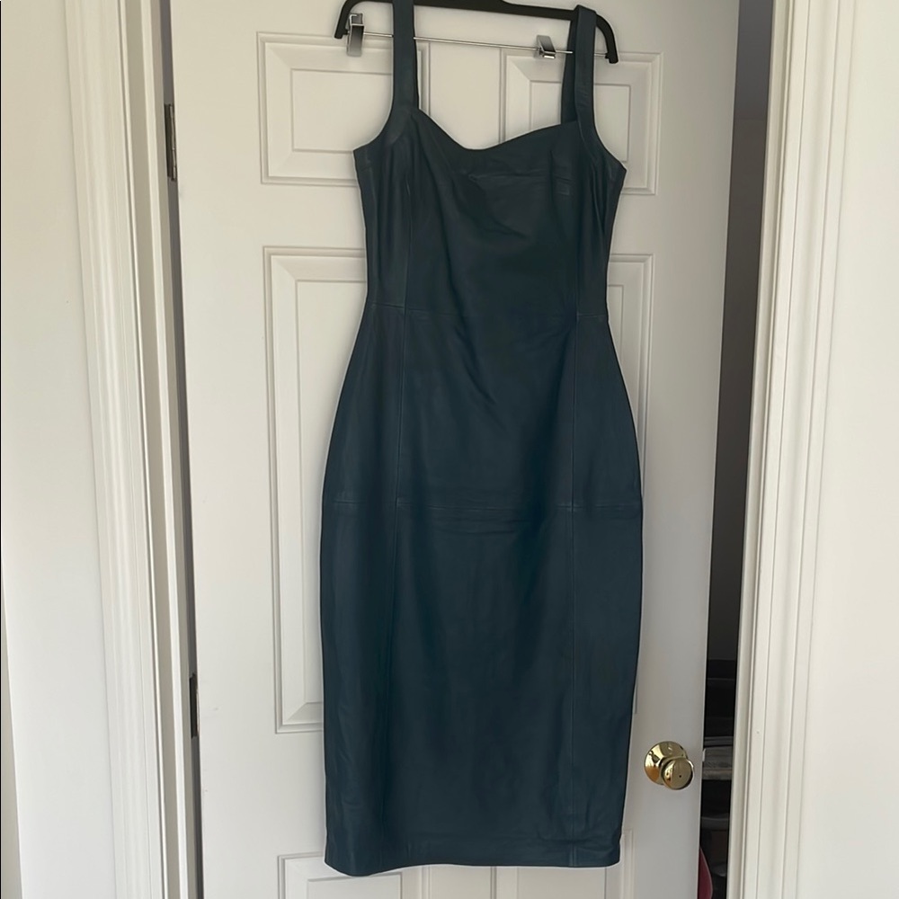 Elegant Teal Midi Dress